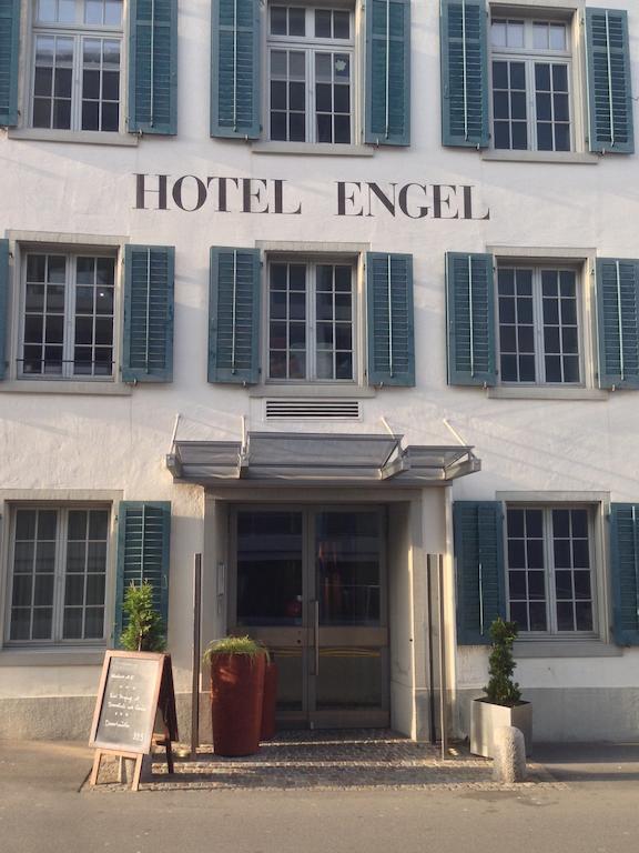 Hotel Engel Am Bahnhof Веденсвіль Екстер'єр фото